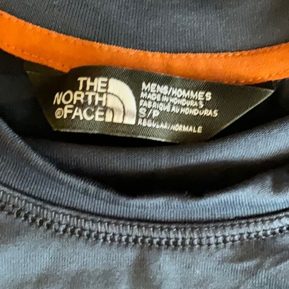 The North Face Men’s On the go flash dry tee - Picture 6 of 9